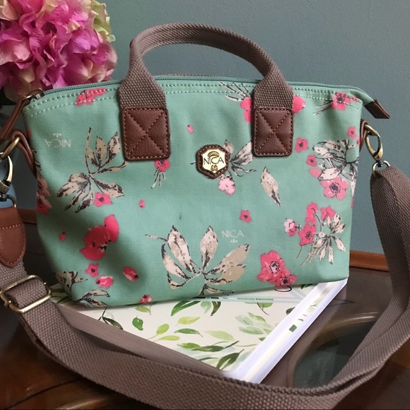 nica cross body bag